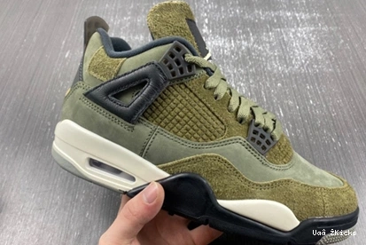 Durable Craft 4 SE Jordan Olive FB9927-200 456 Retro Medium  0710